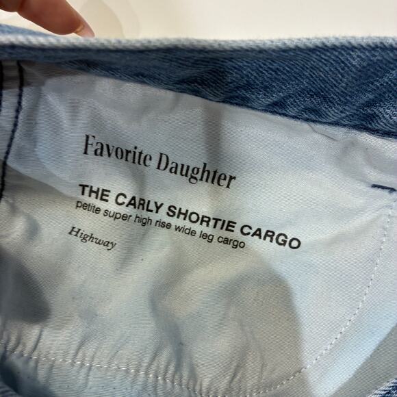Favorite Daughter The Carly Shortie Cargo Jeans in Highway Sz 32 Petite - Picture 6 of 12